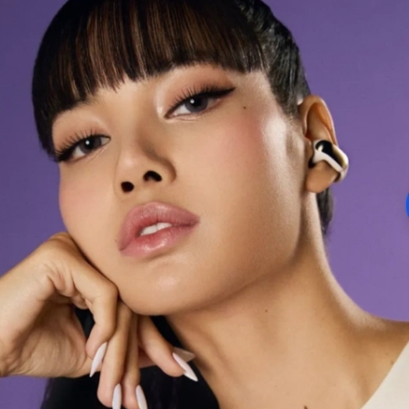 Bose Ultra Bluetooth Wireless Open Earbuds - Picture 5 of 9